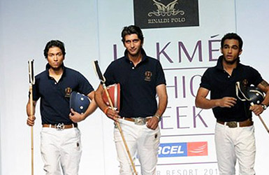 Lakme Rinaldi Fashion Week Show